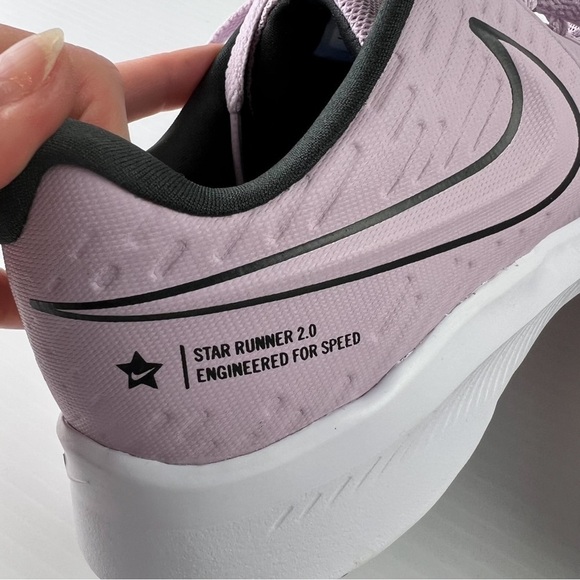 Nike unisex-child size 7Y Purple Nike Star Runner 2 Grade School - Picture 8 of 11